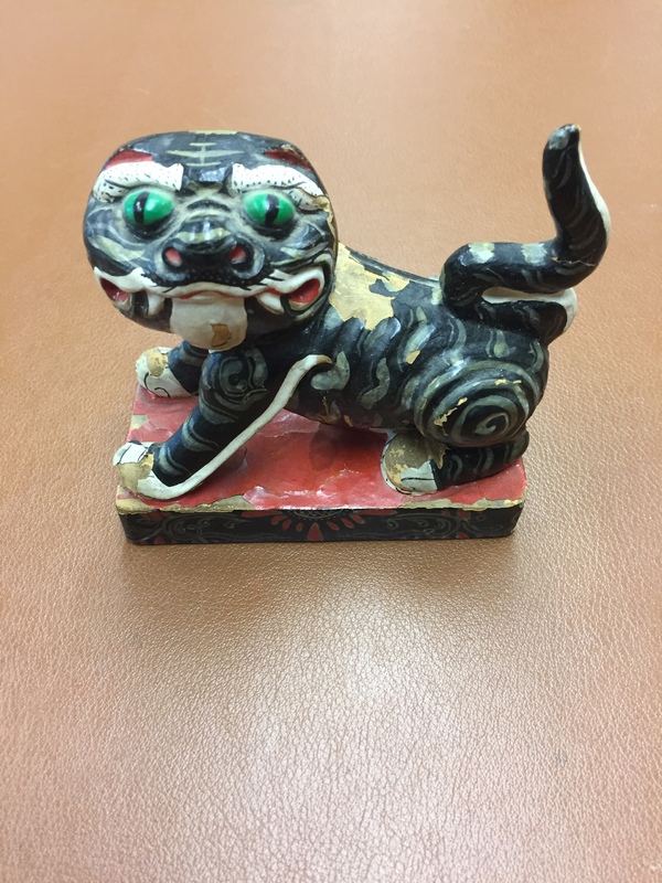 Cat figurine